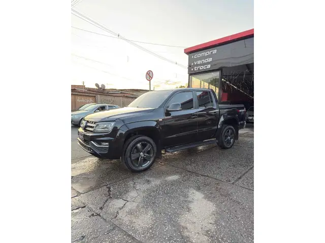 Carro Volkswagen Amarok 2017 2.0 CD 4x4 TDi Trendline (Aut)