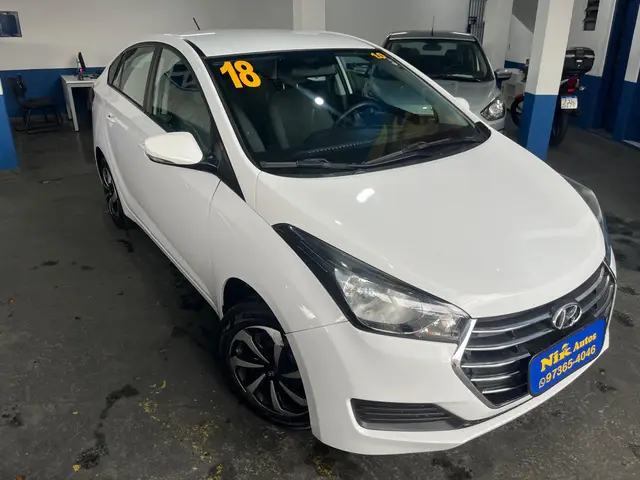 Carro Hyundai HB20S 2018 1.0 Comfort Style (Flex)