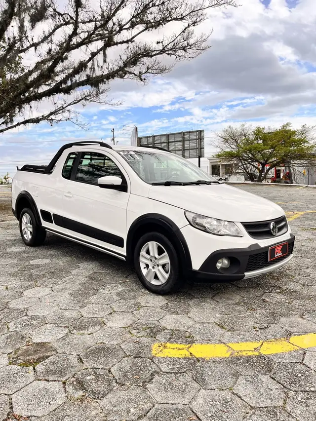 Carro Volkswagen Saveiro 2013 Cross 1.6 (Flex) (cab. estendida)