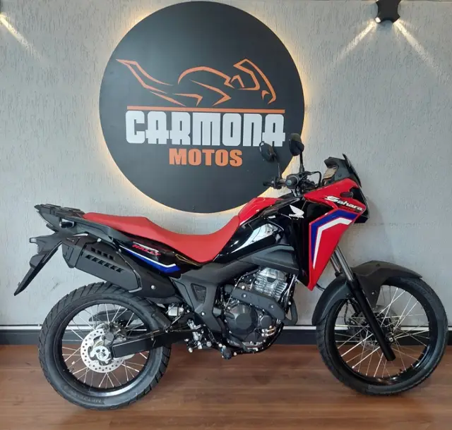 Moto Honda XRE Sahara 300 2026 Rally