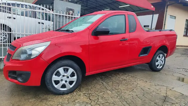 Carro Chevrolet Montana 2013 LS 1.4 (Flex)