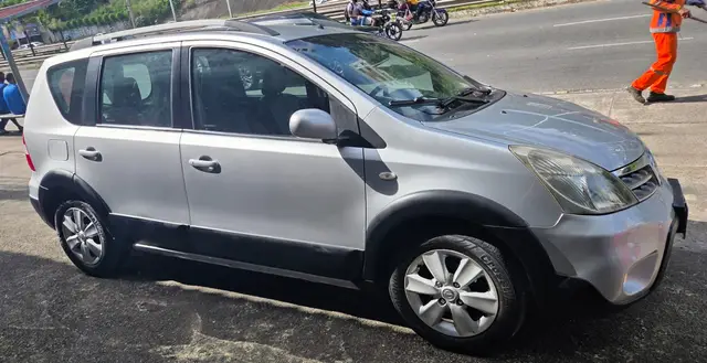 Carro Nissan Livina 2014 X-Gear SL 1.8 16V (flex) (aut)