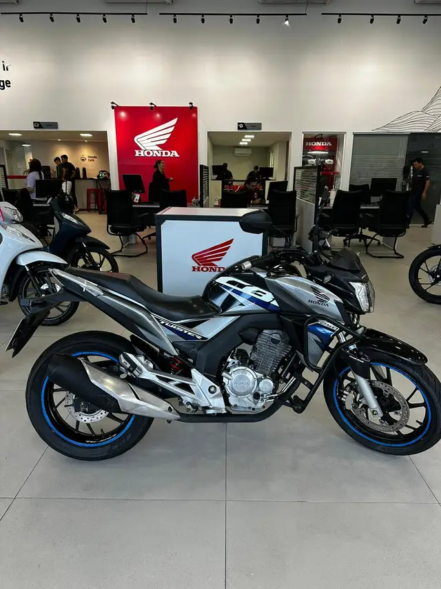 Moto Honda CB 250F Twister 2019 (ABS)
