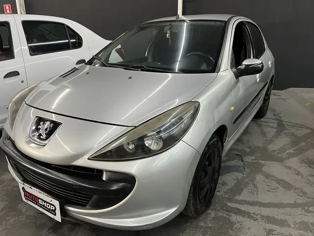 Carro Peugeot 207 2009 Hatch XR 1.4 8V (flex) 4p