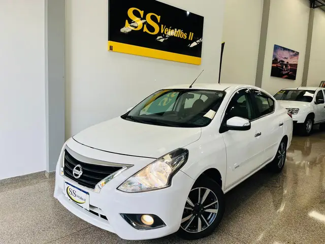 Carro Nissan Versa 2018 1.6 16V SL FlexStart (Flex)