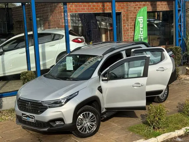Carro Fiat Strada 2023 Ranch 1.3 Flex 8V CD Aut.