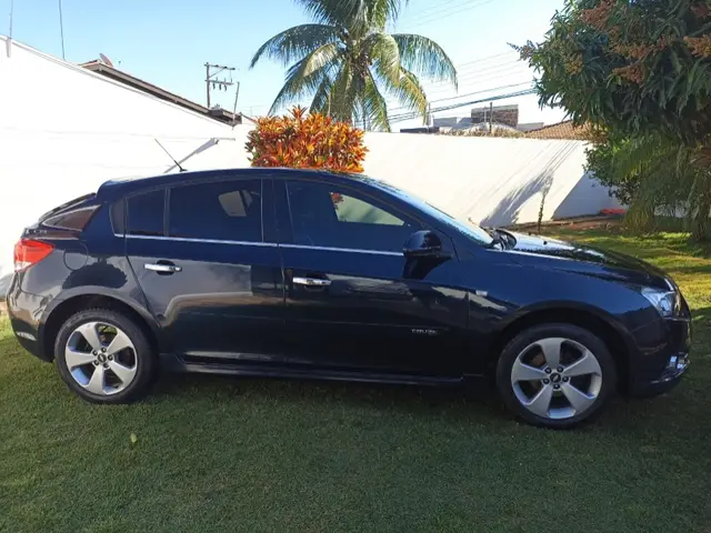 Carro Chevrolet Cruze Sport6 2014 LT 1.8 16V Ecotec (Flex)