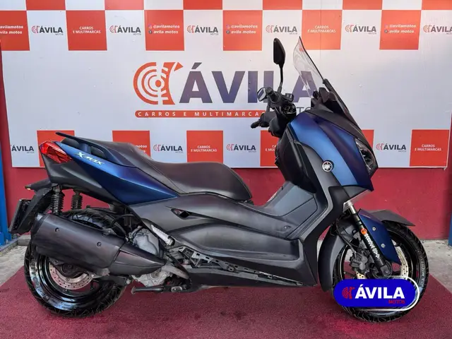 Moto Yamaha XMax 2021 250 (ABS)