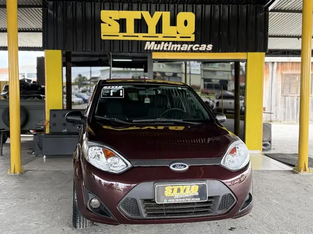 Carro Ford New Fiesta Sedan 2011 SE 1.6 (Flex)