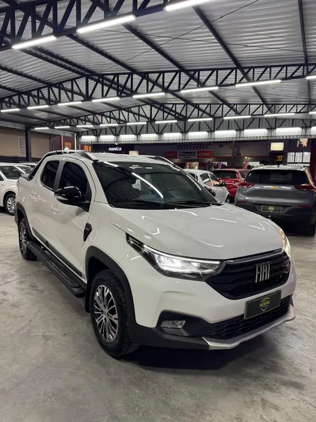 Carro Fiat Strada 2022 Ranch 1.3 Flex 8V CD Aut.