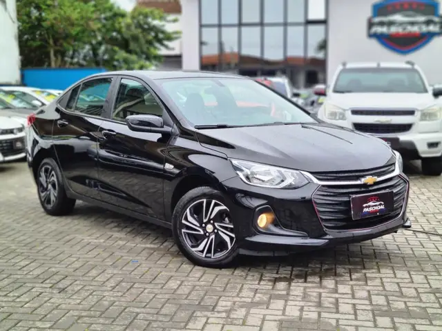 Carro Chevrolet Onix Plus 2024 LT 1.0 Turbo