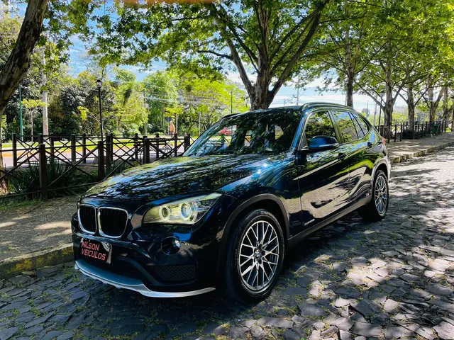Carro BMW X1 2015 2.0 sDrive20i Activeflex