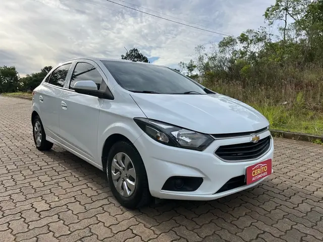 Carro Chevrolet Onix 2017 1.0 LT SPE/4