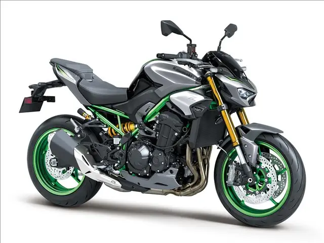 Moto Kawasaki Z 900 2026 R Edition