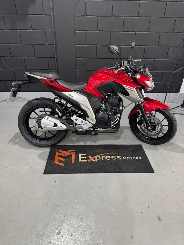 Moto Yamaha YS 250 Fazer 2021 ABS