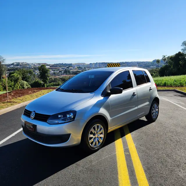 Carro Volkswagen Fox 2013 1.6 VHT (Flex)