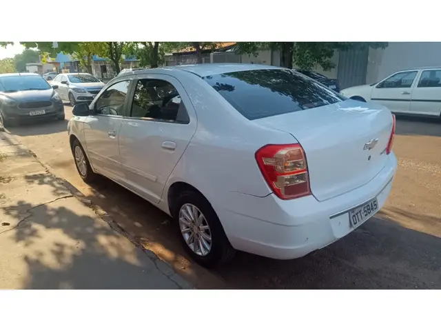 Carro Chevrolet Cobalt 2015 LTZ 1.4 8V (Flex)