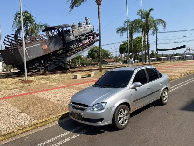 Carro Chevrolet Classic 2015 LS 1.0 VHCE (Flex)