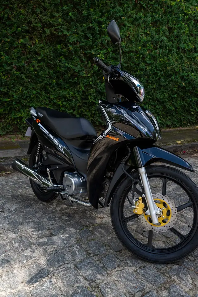 Moto Avelloz AZ1 2025 AZ 01 50cc