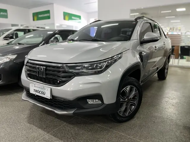 Carro Fiat Strada 2022 Volcano 1.3 CD (Flex)