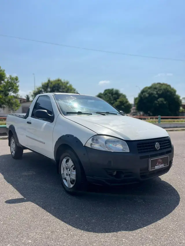 Carro Fiat Strada 2013 Working 1.4 (Flex)