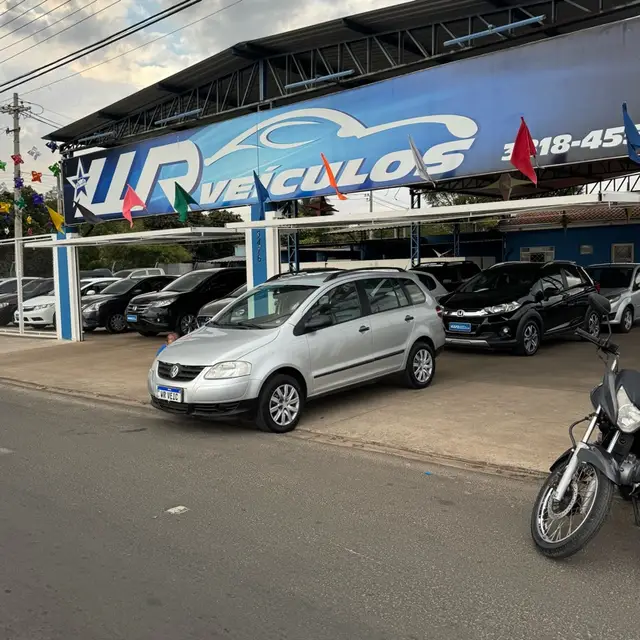 Carro Volkswagen SpaceFox 2010 Plus 1.6 8V (Flex)