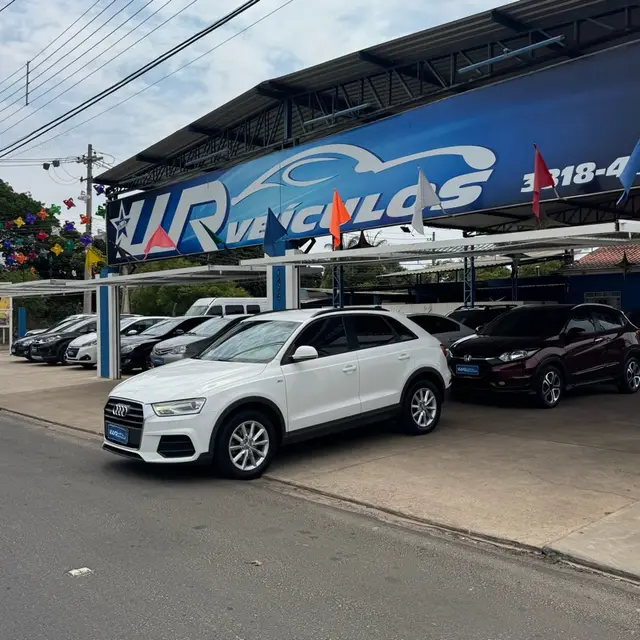 Carro Audi Q3 2016 2.0 TFSI Ambiente S Tronic Quattro