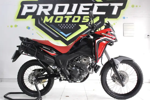 Moto Honda XRE Sahara 300 2025 Rally