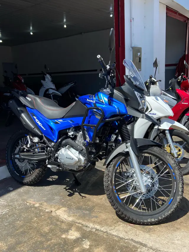 Moto Avelloz AZ 2025 160 XTREME