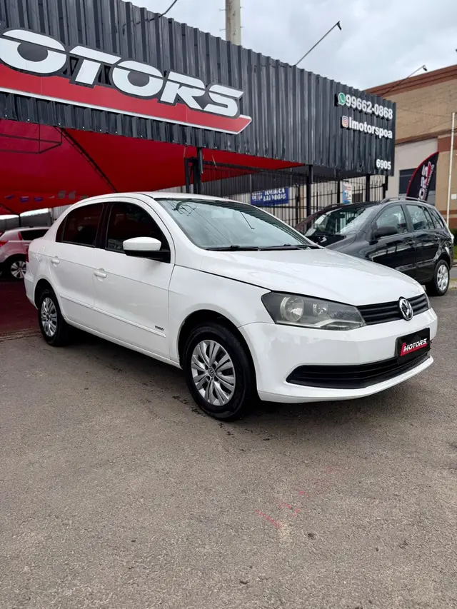Carro Volkswagen Voyage 2014 1.0 TEC (Flex)
