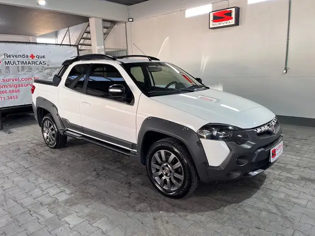 Carro Fiat Strada 2020 Adventure 1.8 16V (Flex) (Cabine Dupla)