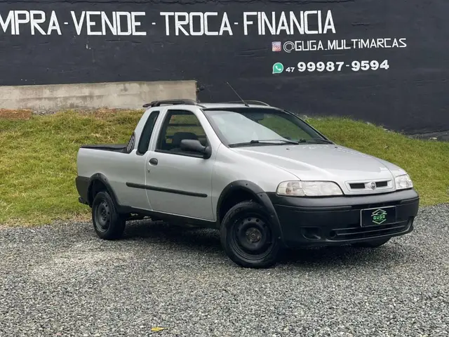 Carro Fiat Strada 2004 Fire 1.3 8V (Cabine Estendida)