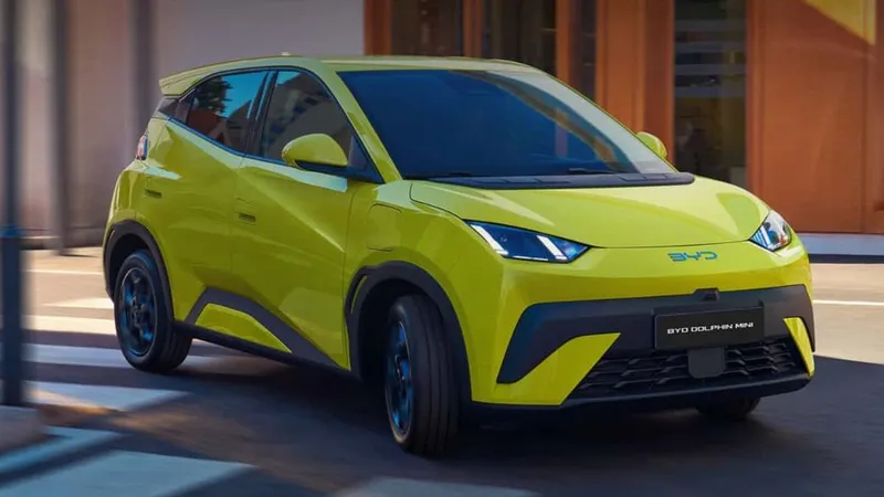 BYD Dolphin Mini estreia na Argentina mais potente, com ADAS e bateria maior
