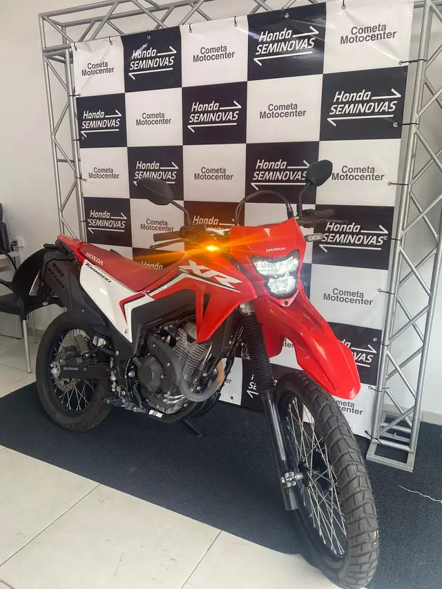 Moto Honda XR 300L 2025 Tornado