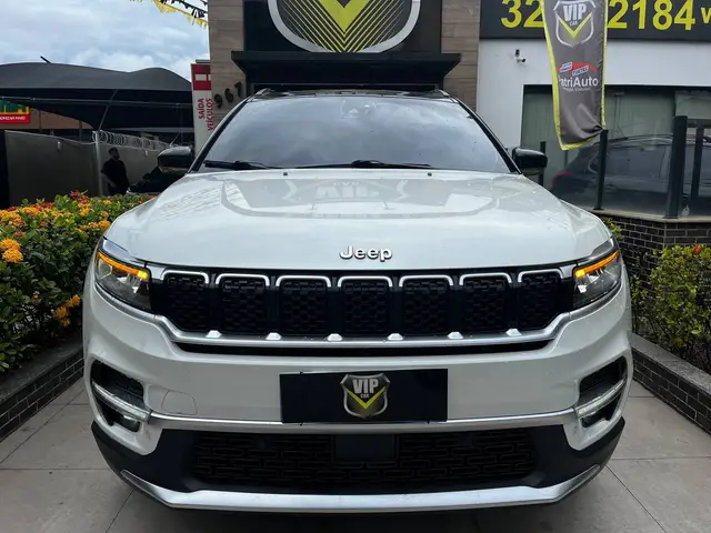 Carro Jeep Commander 2022 Limited T270 (Aut)