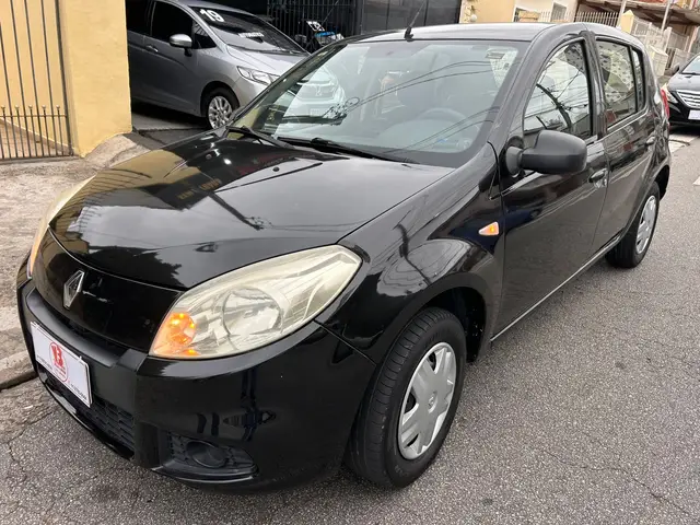 Carro Renault Sandero 2013 Authentique 1.0 16V (flex)
