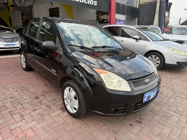 Carro Ford Fiesta Sedan 2009 1.0 (Flex)