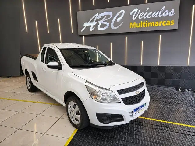 Carro Chevrolet Montana 2021 LS 1.4 (Flex)