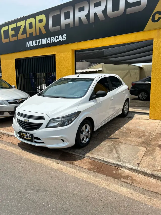 Carro Chevrolet Onix 2019 1.0 Joy SPE/4