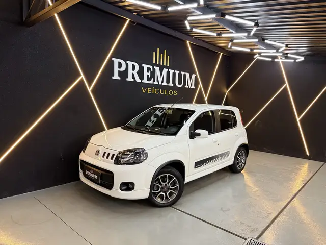 Carro Fiat Uno 2013 Sporting 1.4 8V (Flex) 4p