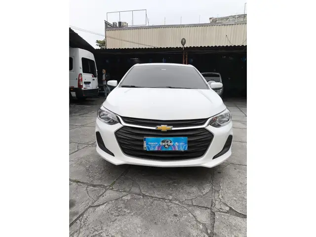 Carro Chevrolet Onix 2023 LT 1.0
