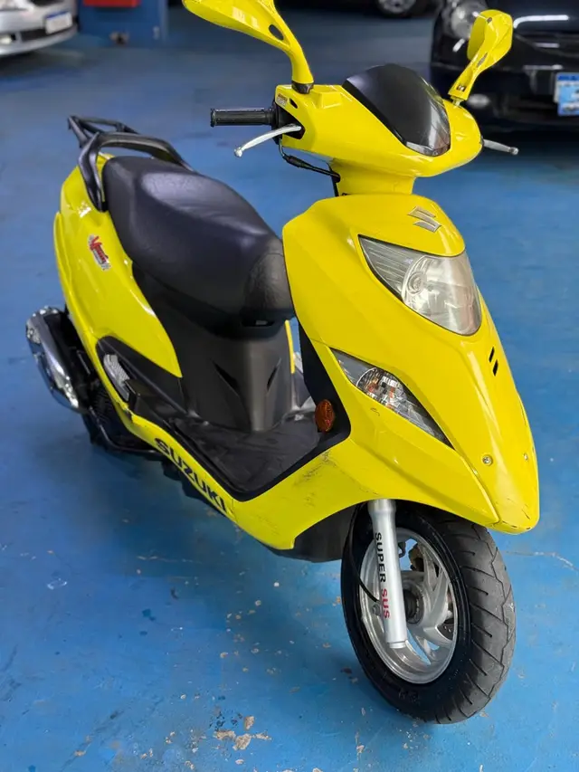 Moto Suzuki Burgman 2014 125i