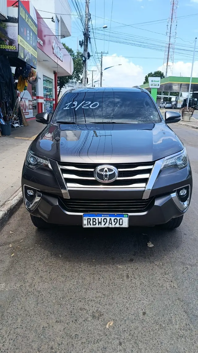 Carro Toyota SW4 2020 2.8 TDI SRX 7L 4x4 (Aut) (Diesel)