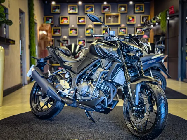 Moto Yamaha MT-03 2026 Connected