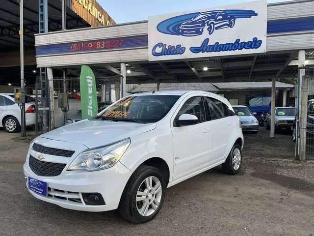 Carro Chevrolet Agile 2011 LTZ 1.4 8V (Flex)