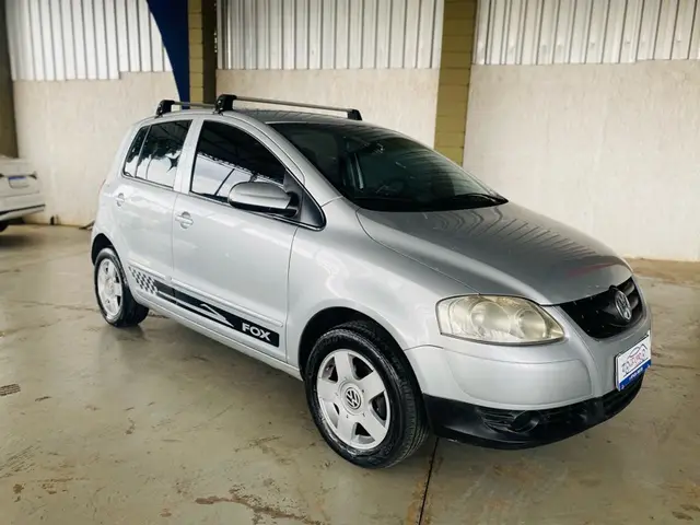 Carro Volkswagen Fox 2009 Plus 1.6 8V (Flex)
