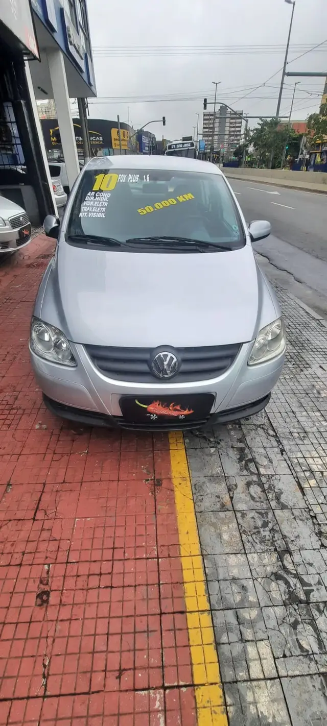 Carro Volkswagen Fox 2010 Plus 1.6 8V (Flex)