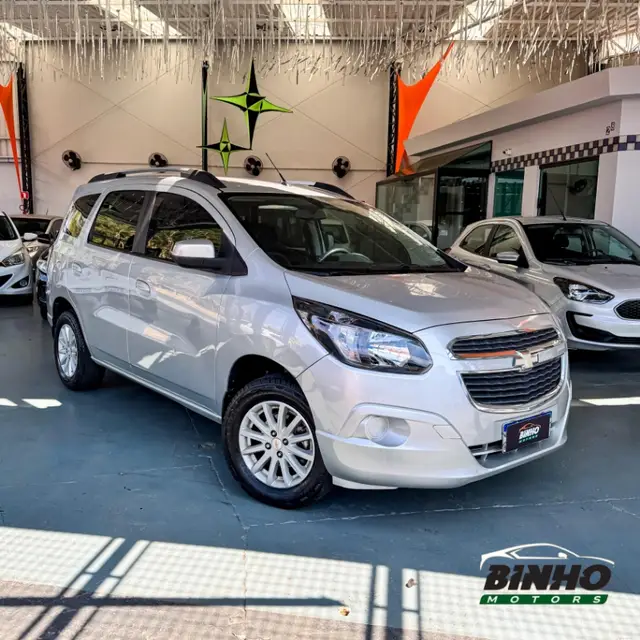 Carro Chevrolet Spin 2016 LT 5S 1.8 (Aut) (Flex)