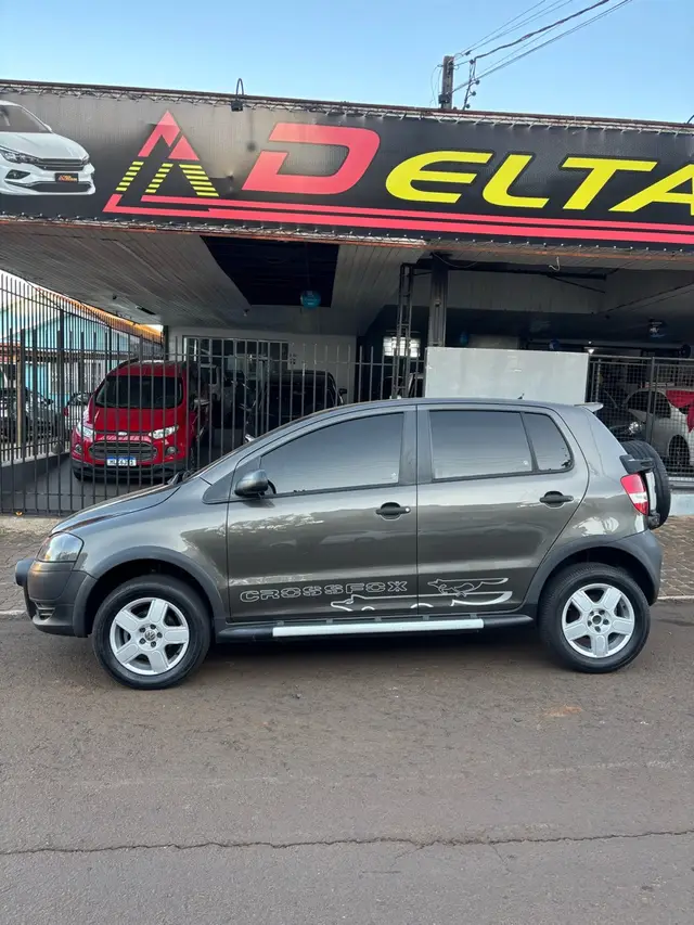 Carro Volkswagen CrossFox 2010 1.6 (Flex)