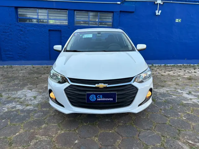 Carro Chevrolet Onix Plus 2024 LT 1.0 Turbo